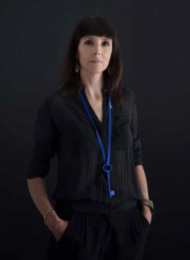 Portrait de l'artiste Rébecca (!) Fabulatrice